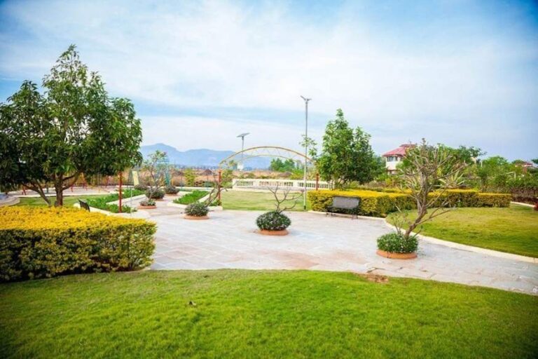 Seven Hills Garden, gardens in Igatpuri, The Grand Resort
