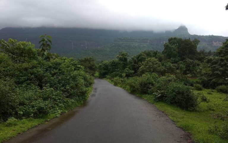 Karjat vs Igatpuri? Monsoon Magic Awaits!