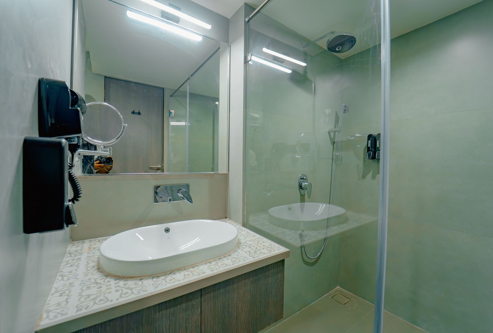 Grand Serenity Room
