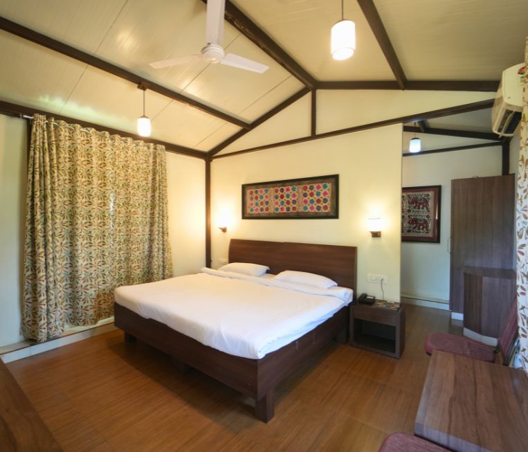Luxury Cottages in Igatpuri